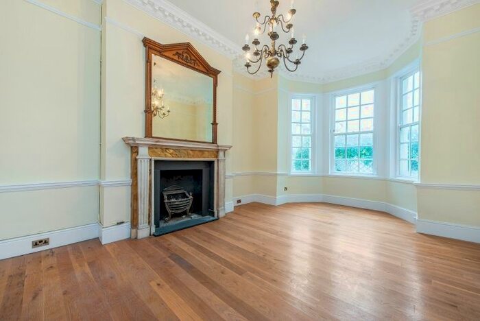 5 Bedroom Flat To Rent In Mortimer Street, London, W1T