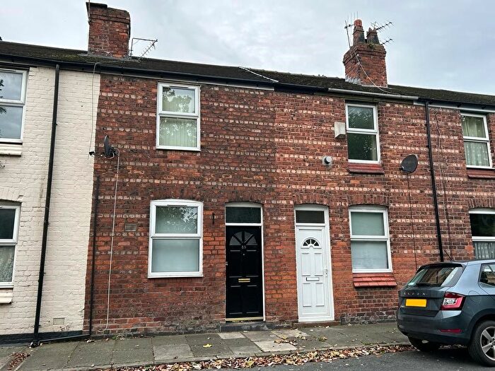 2 Bedroom Terraced House To Rent In Beaconsfield Road, Wirral, CH62