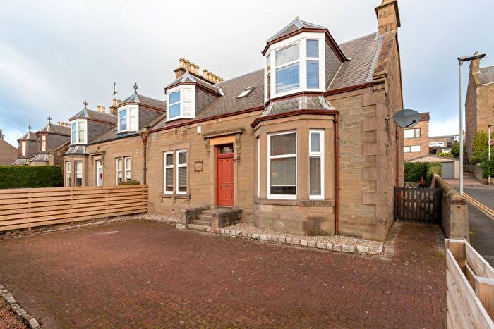 4 Bedroom Semi-Detached House For Sale In Dundee Street, Carnoustie, Angus, DD7