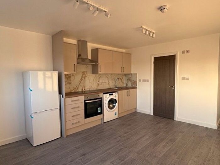 Studio To Rent In Eastcote Road, Harrow, Middlesex, HA2