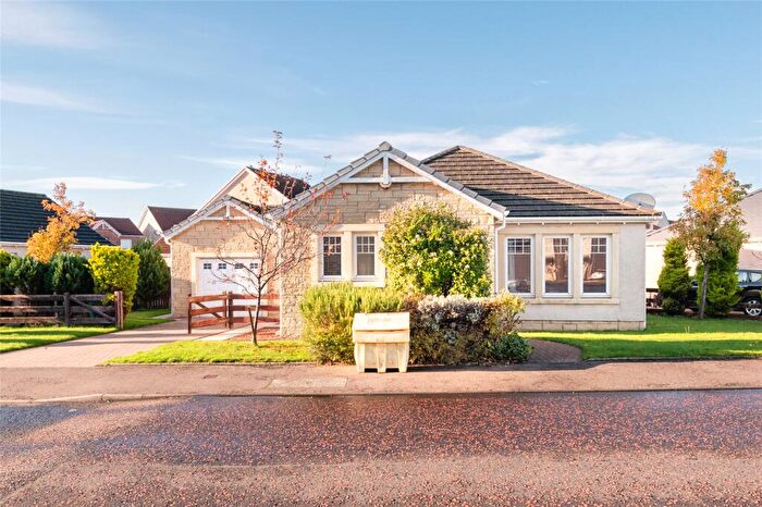 3 Bedroom Bungalow For Sale In Levenbank Drive, Leven, Fife, KY8