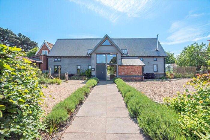 4 Bedroom Detached House For Sale In Church Common, Snape, IP17