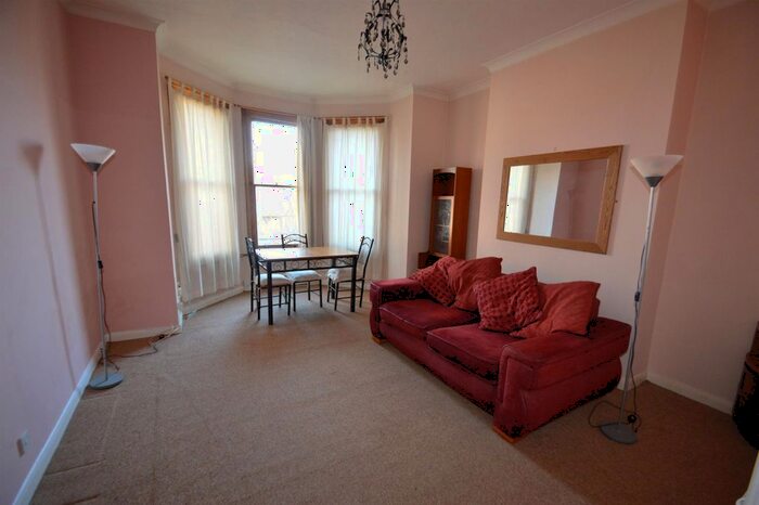 1 Bedroom Flat To Rent In Willoughby Road, Ipswich, IP2