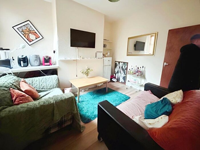 3 Bedroom Terraced House To Rent In Stanley Avenue, Manchester, Greater Manchester, M14