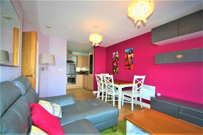 2 Bedroom Flat To Rent In Portland Place, Greenhithe, DA9