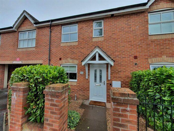 2 Bedroom Mews To Rent In Bracebridge Street, Nuneaton, CV11