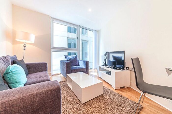 1 Bedroom Flat To Rent In Millharbour, Canary Wharf, E14