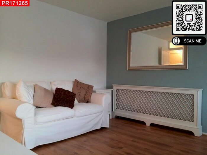 2 Bedroom Flat To Rent In Ravensmede Way, London, W4