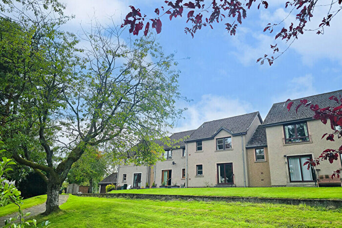 2 Bedroom Apartment For Sale In Earnbank, Bridge Of Earn, PH2