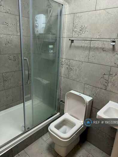 1 Bedroom Flat To Rent In Startford Road, Birmingham, B11