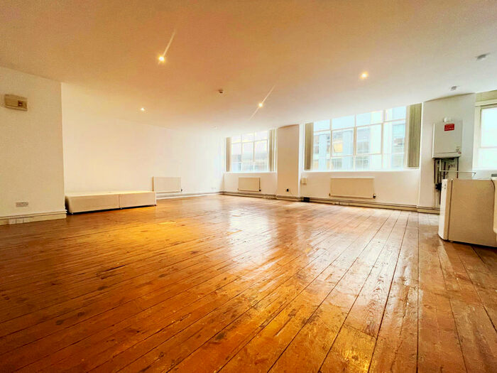 Studio To Rent In Ebenezer Street, London, N1