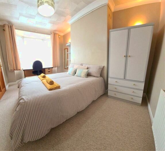 4 Bedroom Terraced House To Rent In Orme Road, Bangor, Gwynedd, LL57