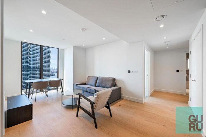 2 Bedroom Apartment To Rent In South Quay Plaza, London, E14
