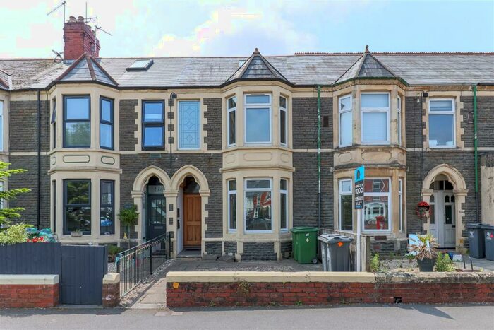 2 Bedroom Apartment To Rent In The Philog, Whitchurch, Cardiff, CF14