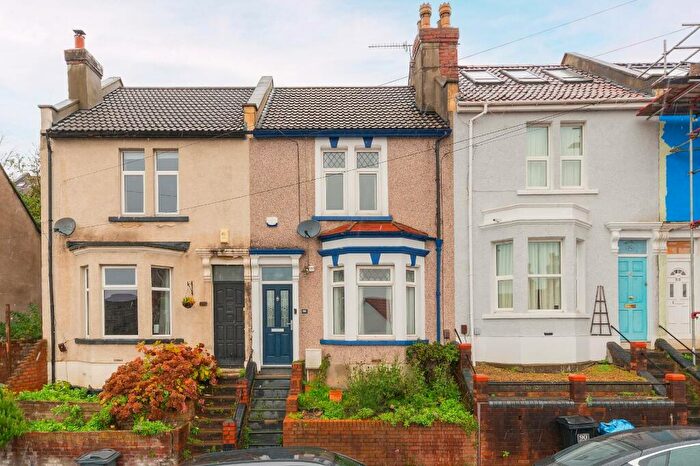 3 Bedroom Terraced House For Sale In Dunkerry Road, Windmill Hill, BS3