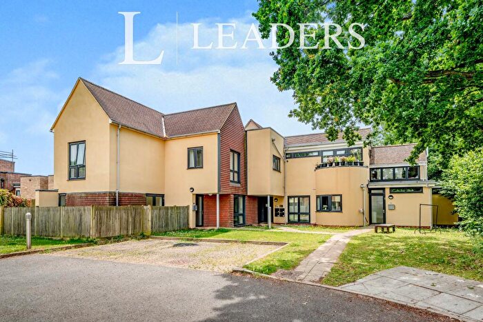 2 Bedroom Property To Rent In Three Bridges, Crawley, RH10