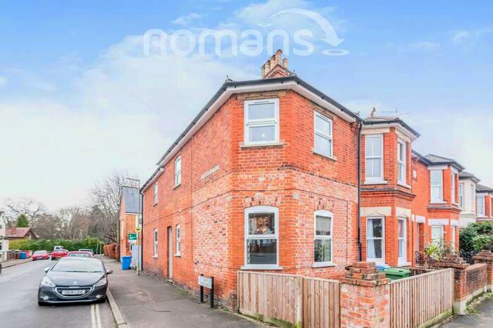 3 Bedroom End Of Terrace House To Rent In St. Michaels Road, GU12