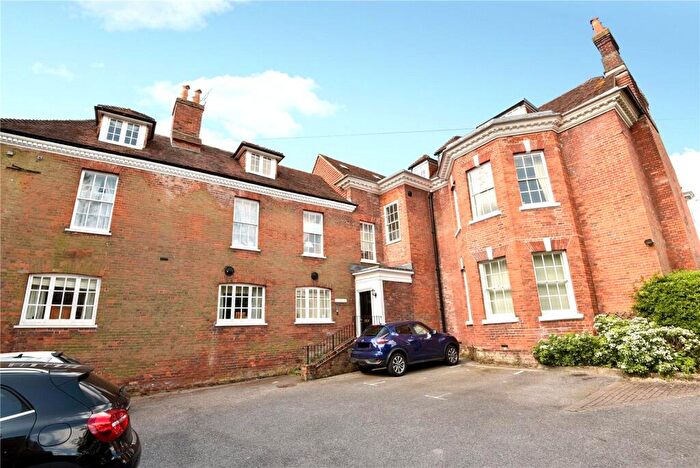 1 Bedroom Apartment To Rent In Jewry Street, Winchester, Hampshire, SO23