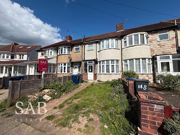 3 Bedroom Terraced House For Sale In Ascot Gardens, Southall, UB1