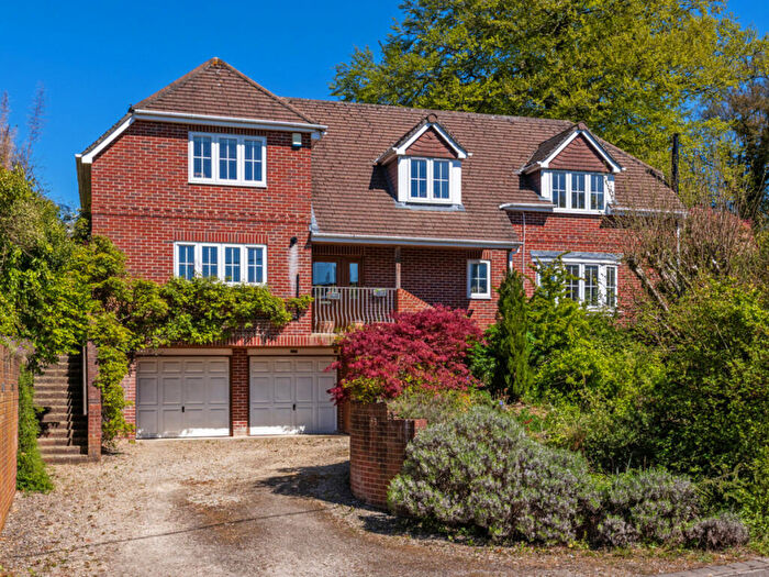 4 Bedroom Detached House For Sale In Waltham Road, Overton, RG25