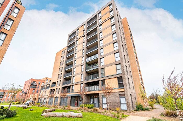 2 Bedroom Flat To Rent In Chailey Place, Hayes And Harlington, Hayes, UB3