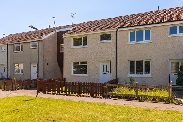 3 Bedroom End Of Terrace House For Sale In Cameron Crescent, Bonnyrigg, EH19