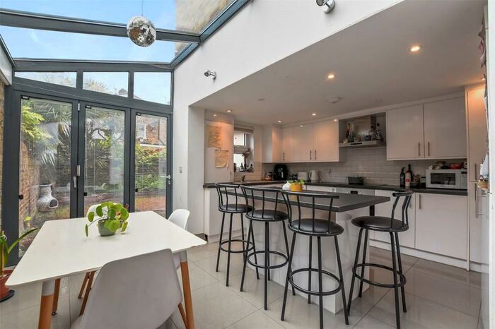 4 Bedroom House To Rent In Landseer Road, London, N19