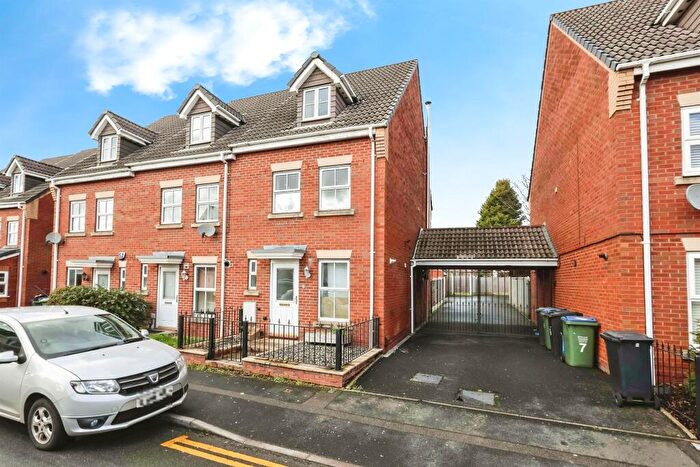 3 Bedroom Semi Detached House For Sale In Elbow Street, Cradley Heath, B64