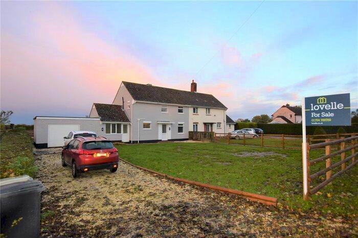 3 Bedroom Semi-Detached House For Sale In Small End, Friskney, PE22