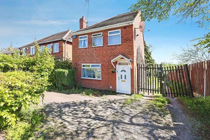 3 Bedroom Detached House For Sale In Lunt Grove, Quinton, Birmingham, B32