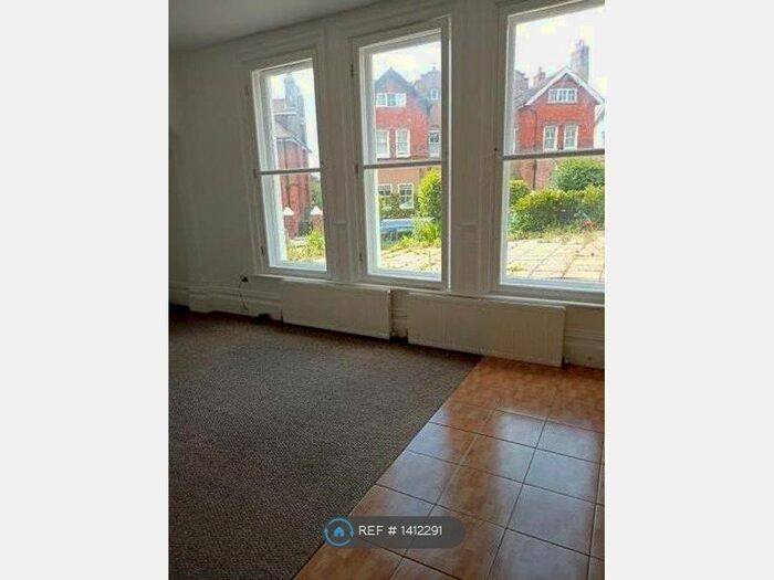 1 Bedroom Flat To Rent In St Matthews Gardens, St Leonards-On-Sea, TN38