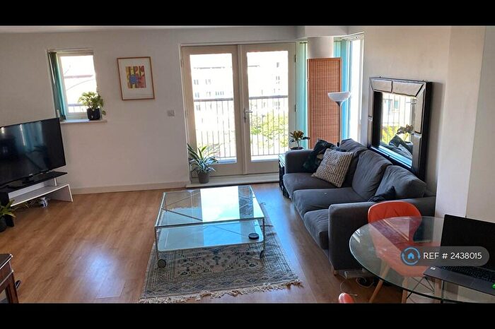 2 Bedroom Penthouse To Rent In Bow, London, E3