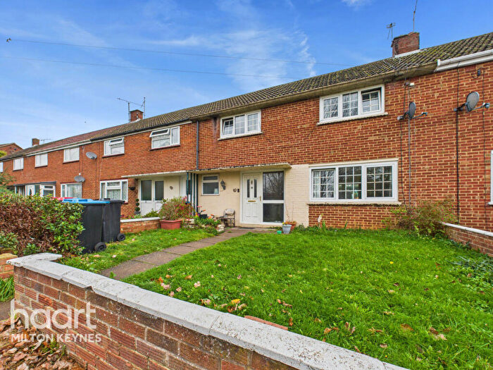 3 Bedroom Terraced House For Sale In Arundel Grove, Milton Keynes, MK3