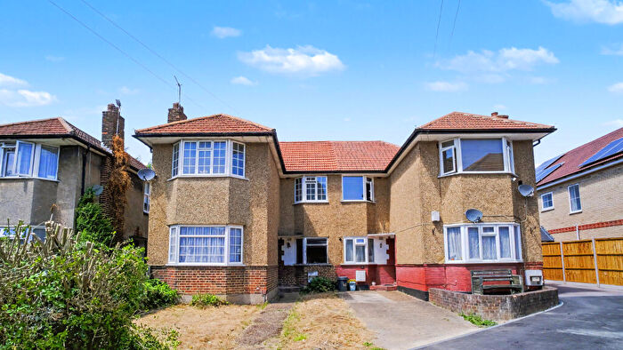2 Bedroom Ground Maisonette For Sale In Berkeley Close, Ruislip, Middlesex, HA4