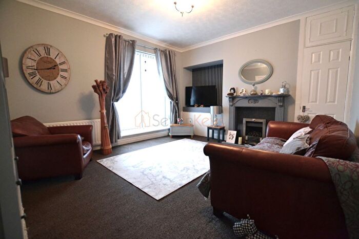 2 Bedroom Flat For Sale In Newton Street, Dunston, Gateshead, Tyne And Wear, NE11