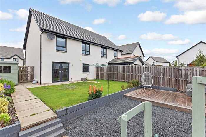 3 Bedroom Semi-Detached House For Sale In Strathgray Gardens, Dundee, Angus, DD2