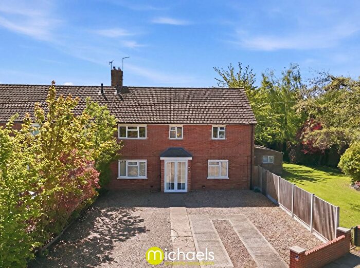 2 Bedroom Maisonette For Sale In Paxman Avenue, Colchester, CO2