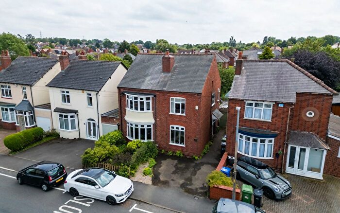 3 Bedroom Detached House For Sale In Springfield Road, Halesowen, B62