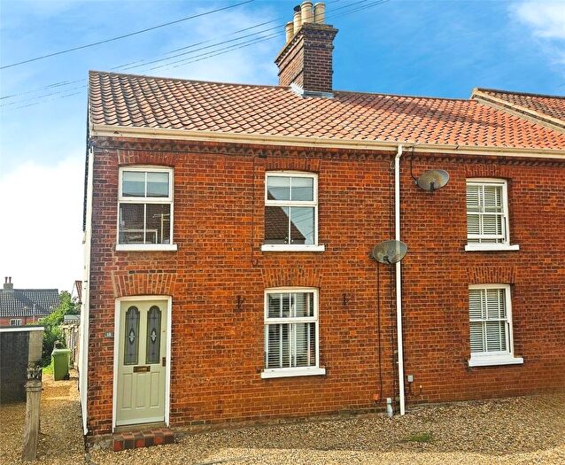 3 Bedroom End Terrace House For Sale In Queen Street, Wymondham, NR18