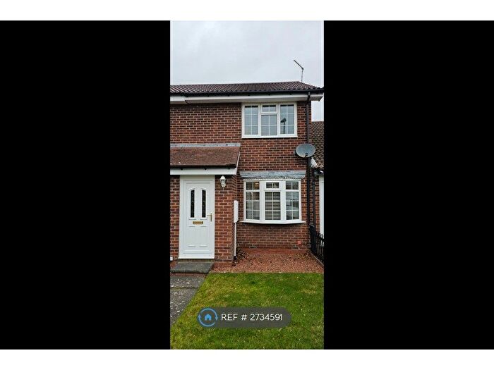 2 Bedroom Terraced House To Rent In Greenacres Close, Tyne Amp; Wear, NE40