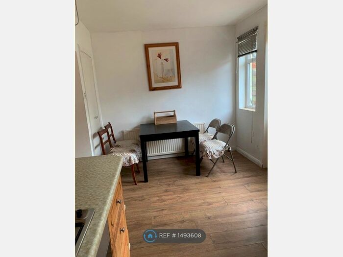 2 Bedroom Terraced House To Rent In Cornwall Road, Coventry, CV1