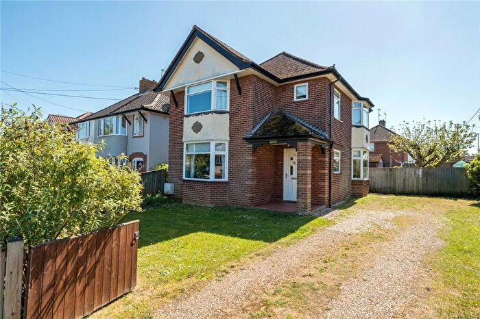 3 Bedroom Detached House For Sale In Chilton Avenue, Stowmarket, Suffolk, IP14