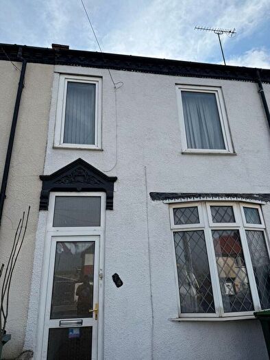3 Bedroom End Of Terrace House To Rent In Causeway Green Road, Oldbury, B68