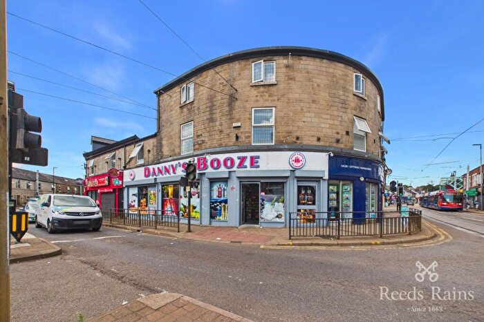 2 Bedroom Apartment To Rent In Holme Lane, Sheffield, S6