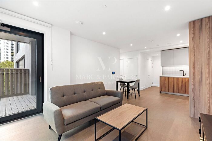 1 Bedroom Flat To Rent In Hawksbury Heights, Hewson Way, London, SE17