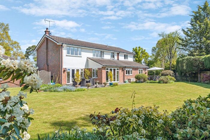 5 Bedroom Detached House For Sale In Upper Hollis, Great Missenden, HP16