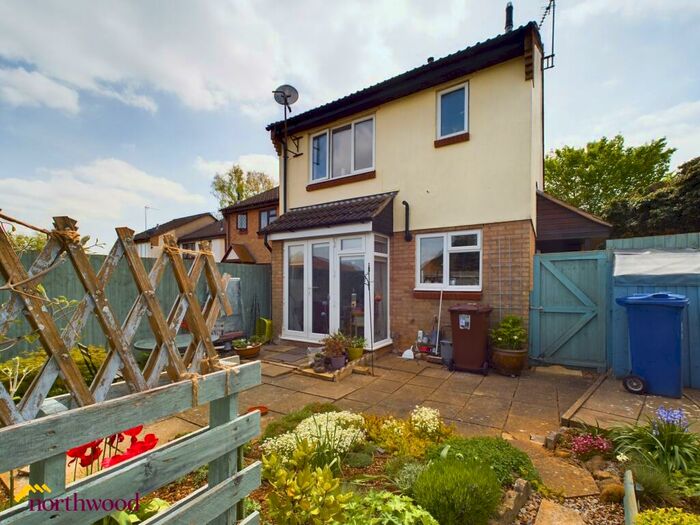 1 Bedroom Terraced House To Rent In Glyndebourne Gardens, Banbury, OX16