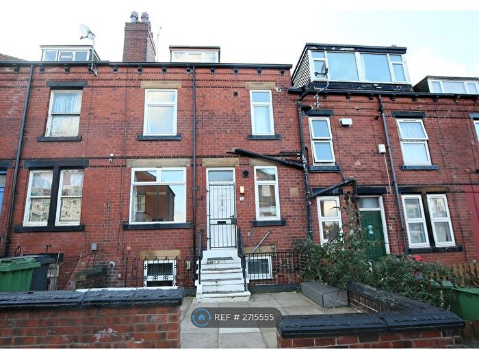 2 Bedroom Terraced House To Rent In Anderson Mount, Leeds, LS8
