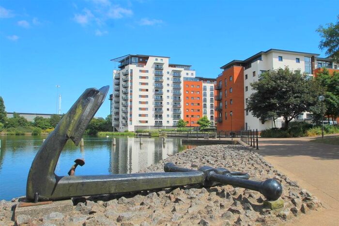 2 Bedroom Flat To Rent In Galleon Way, Cardiff, CF10