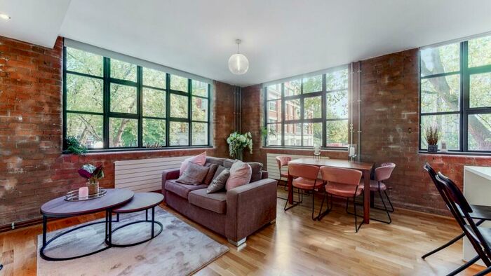 1 Bedroom Apartment To Rent In St John Street, EC1V